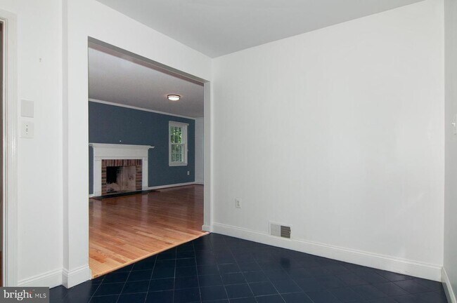 Building Photo - 11400 Dorchester Ln