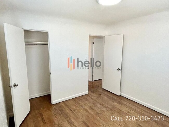 Building Photo - 208 S Ammons St