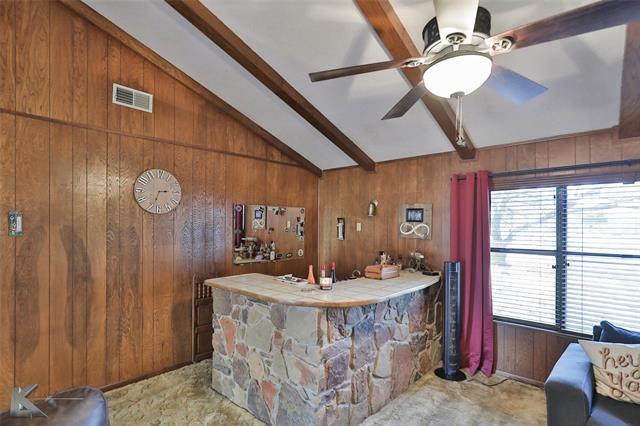 Building Photo - 8456 Spinks Rd