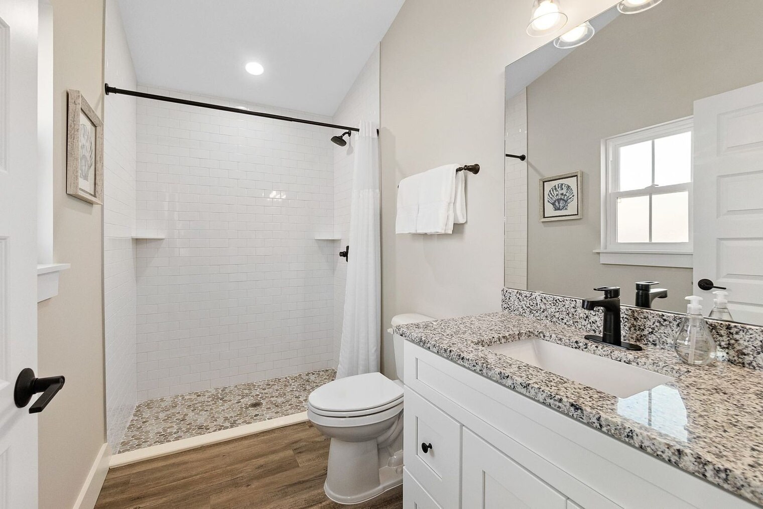 Building Photo - 1000 Josiah St