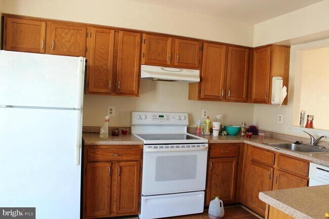 Building Photo - 10503 Oronoco Ln