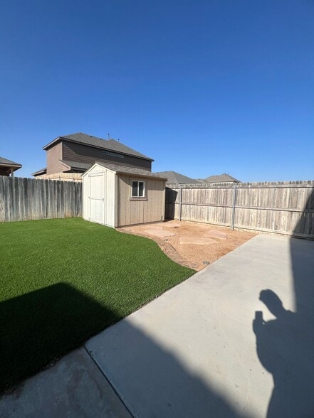 Building Photo - 803 Founders Rd