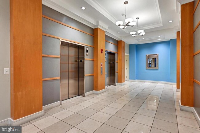 Building Photo - 414 Water St