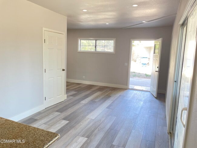 Building Photo - 952 Pickwick Ct