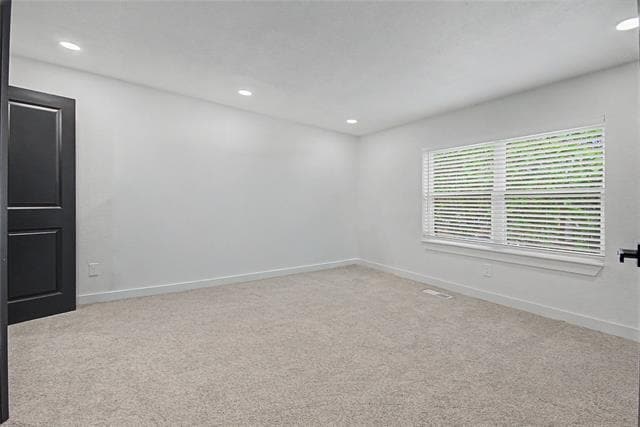 Building Photo - 502 Rogers Way