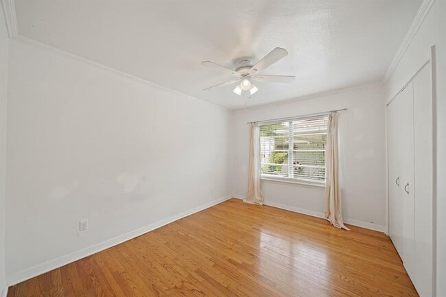 Building Photo - 10602 Willowisp Dr