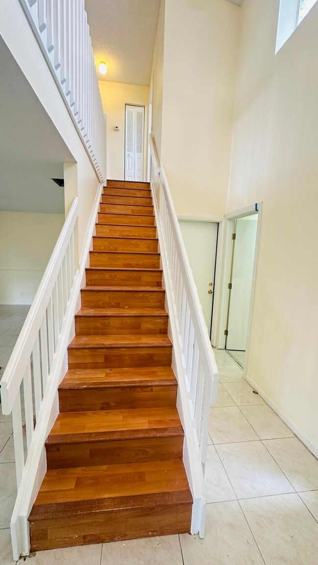 Building Photo - 6077 Strawberry Fields Way