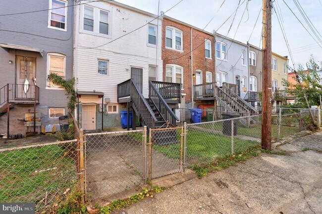 Building Photo - 3706 Harlem Ave