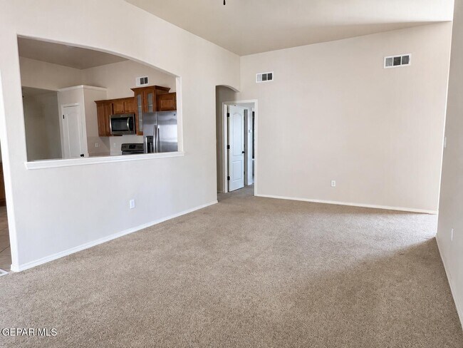 Building Photo - 12871 Hidden Grove Dr