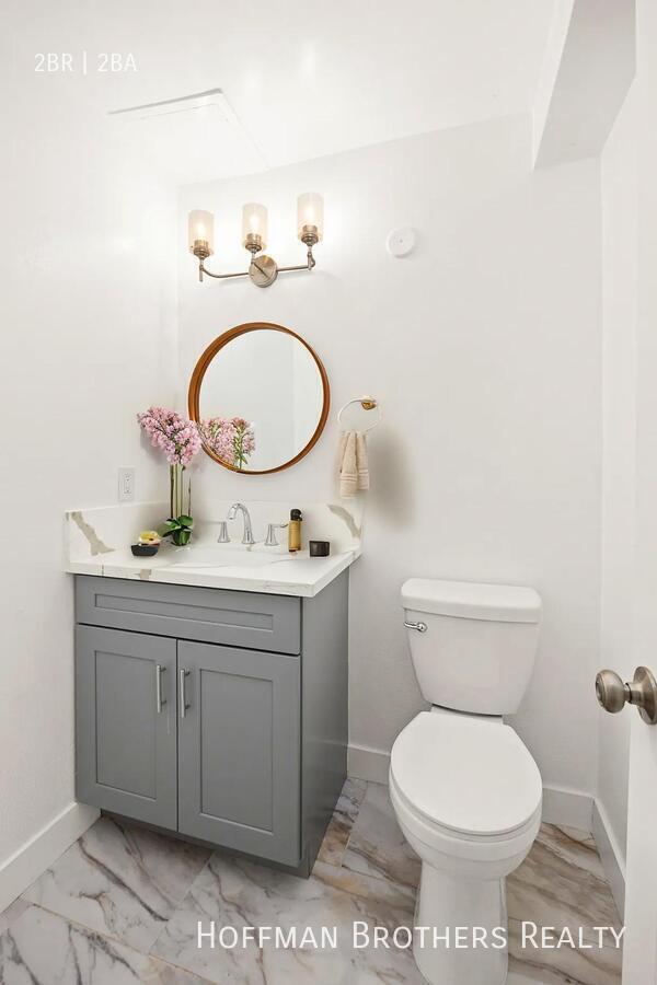 Building Photo - 616 San Pascual Ave