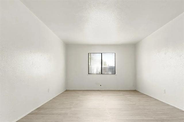 Building Photo - 2438 Limestone Dr