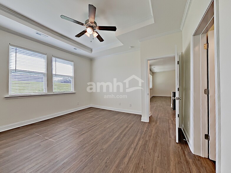 Building Photo - 169 Havenbrook Dr