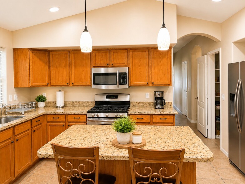 Building Photo - 5644 N Rattler Way