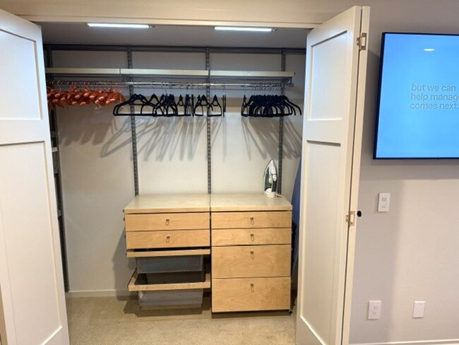 Building Photo - Fully Furnished Greenbrae Condo on Corte M...
