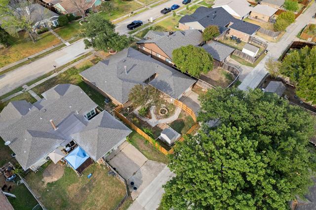 Building Photo - 626 Brittany Dr