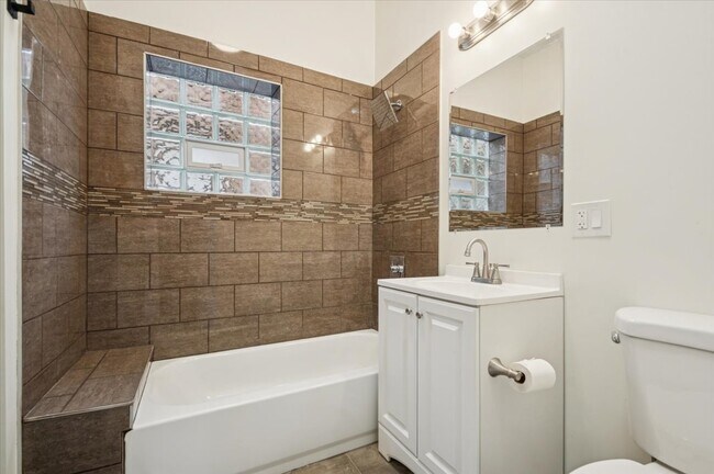 Building Photo - 6338 S Ada St