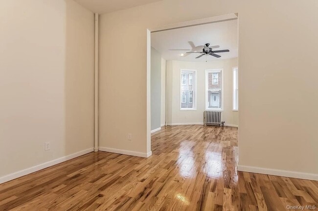 Building Photo - 21 Dewey Pl