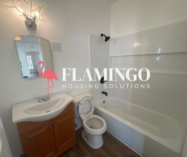 Building Photo - Newly Remodeled 3BR/2BA Home with Central Air & 2-Car Garage on Wayne Ave