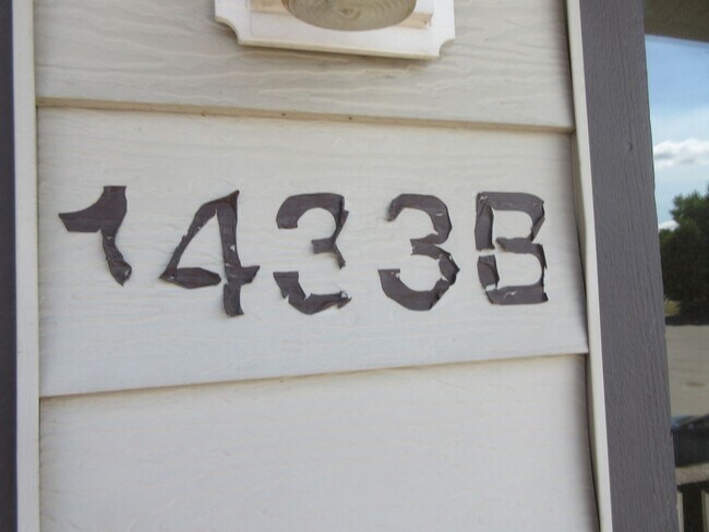 Building Photo - 1433 Eagles Nest Cir