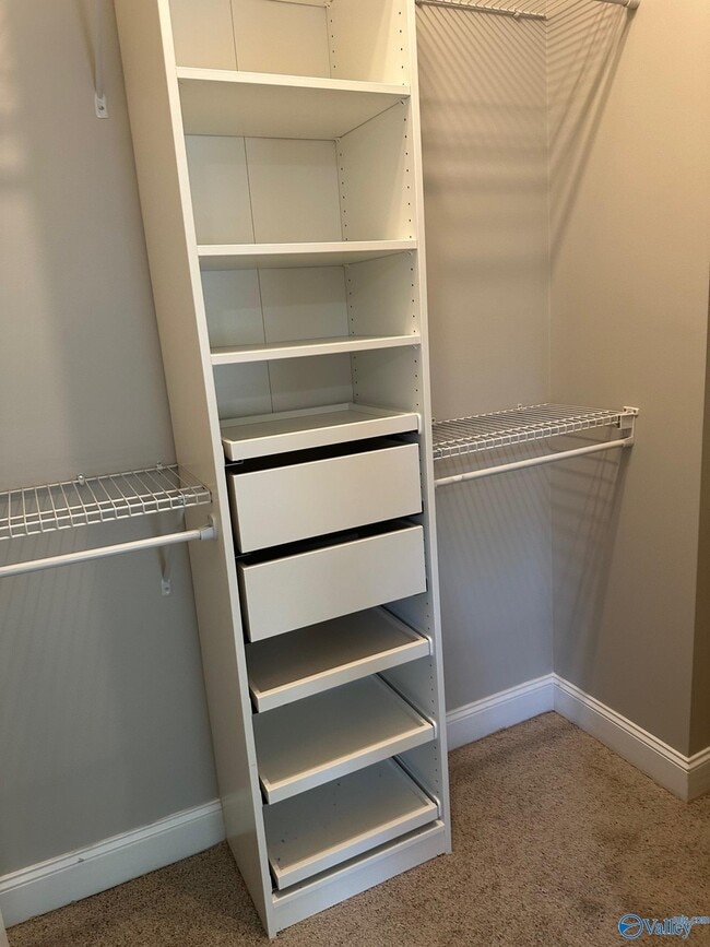 Building Photo - 110 Chelsea Park Row