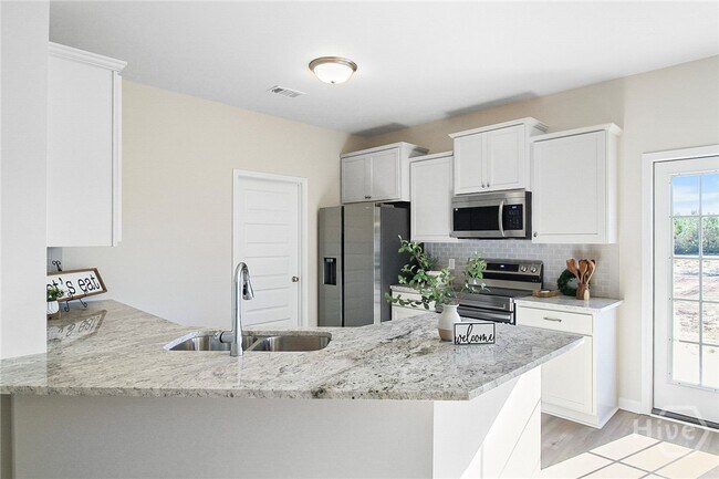 Building Photo - 1712 Arnall Dr