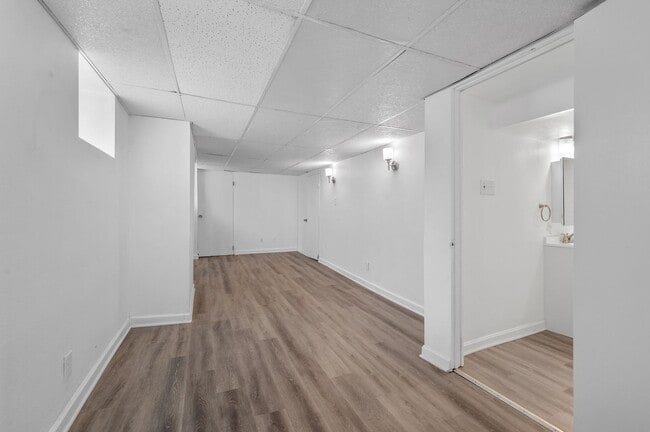 Building Photo - 5 bed 2 bath - Great Brookline location.  ...