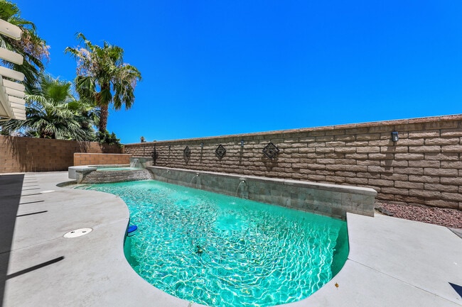 Building Photo - 47432 Harbour Lights Ln