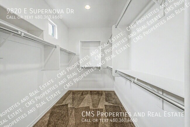 Building Photo - 9820 E Supernova Dr