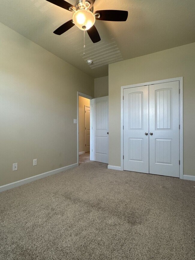 Building Photo - 395 Frisco Wy
