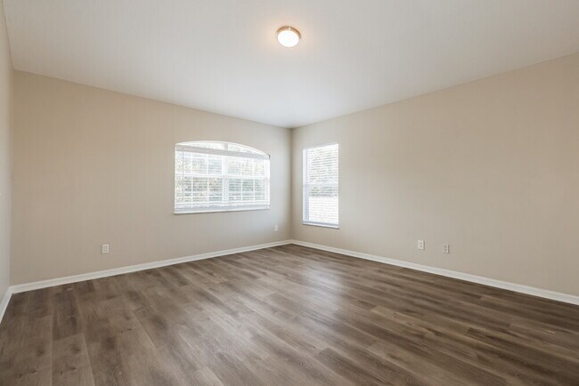 Building Photo - 12614 Montford Ln