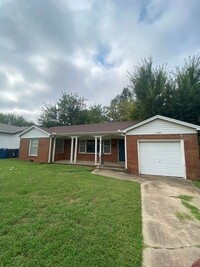 Building Photo - Cute 2 Bed 1 Bath in The Village