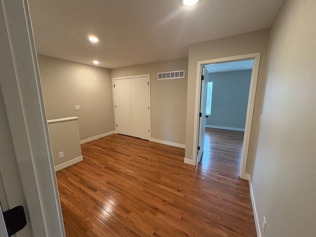 Building Photo - 300 N Independence St