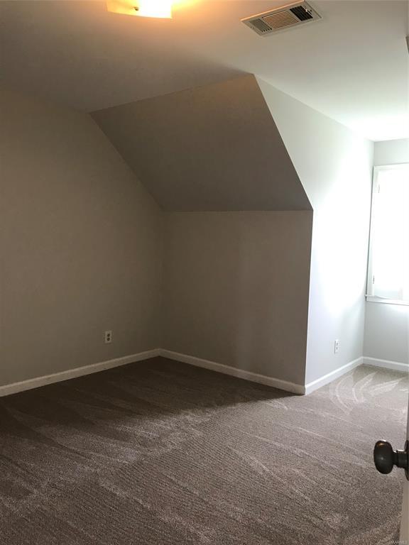 Building Photo - 9418 Huntingdon Ct