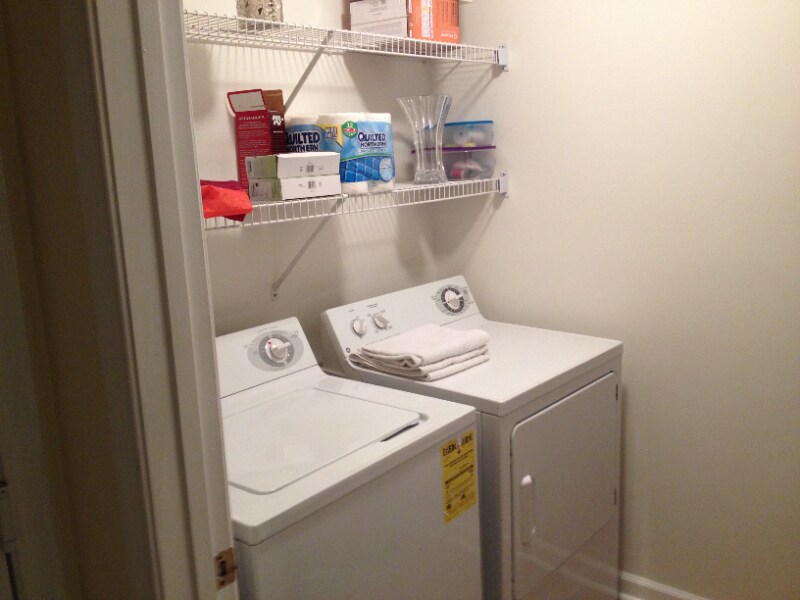 Building Photo - 4411 Silverbrook Ln