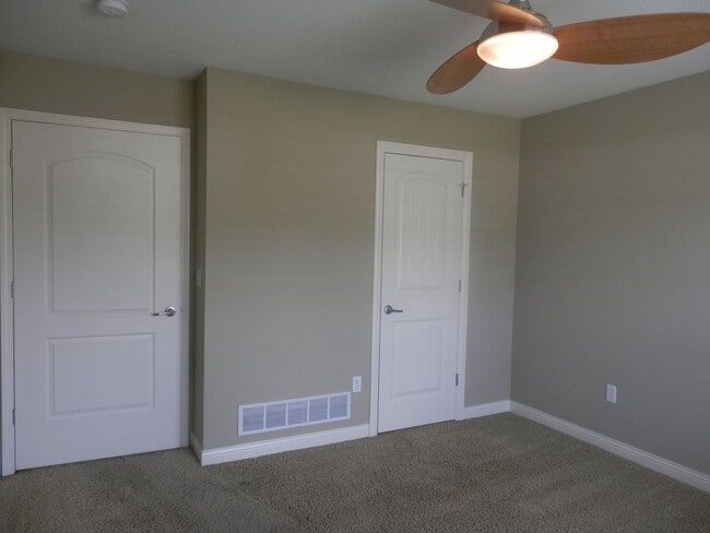 Building Photo - Nice 3 Bed 2 Bath House!