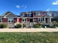 Building Photo - Modern Three Bedroom Townhome Available For Rent in Creekside