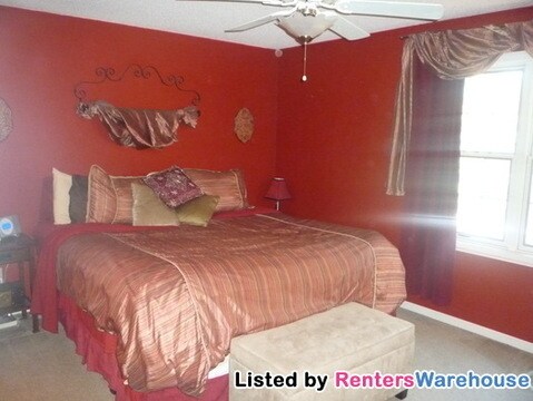 Building Photo - 4268 Oakmede Ln