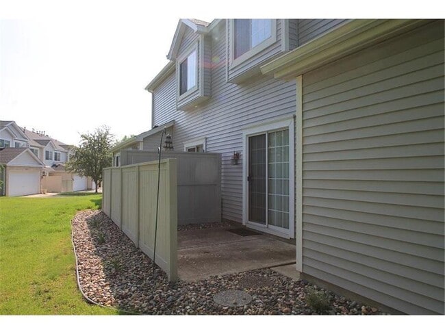 Building Photo - 8433 Annapolis Way