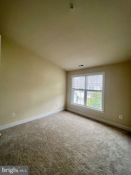 Building Photo - 22106 Fair Garden Ln