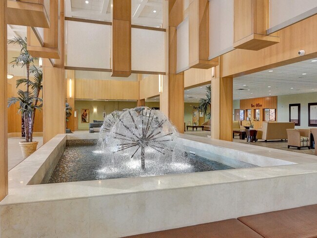 Building Photo - 17 Mansfield F