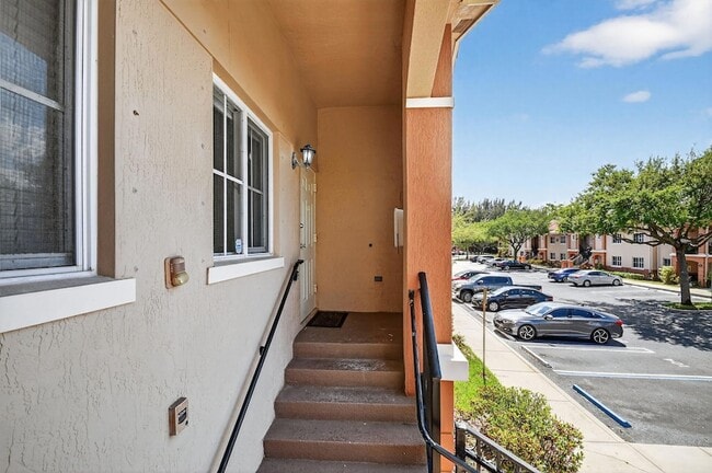 Building Photo - 3790 N Jog Rd