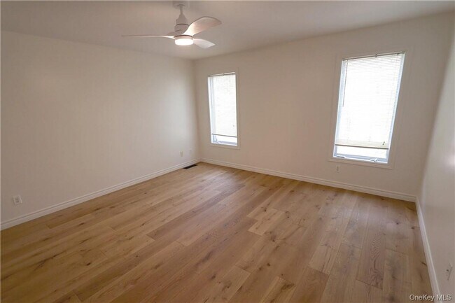 Building Photo - 63 Lawrence Hill Rd