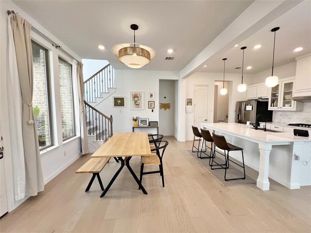 Building Photo - 8713 Bethpage Dr