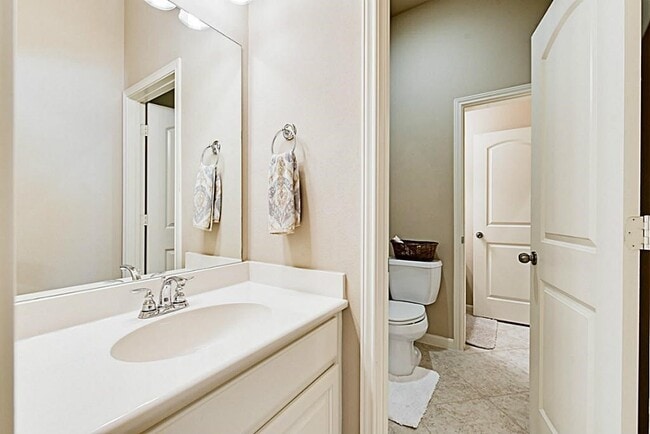 Building Photo - 2930 Pheobe Trce