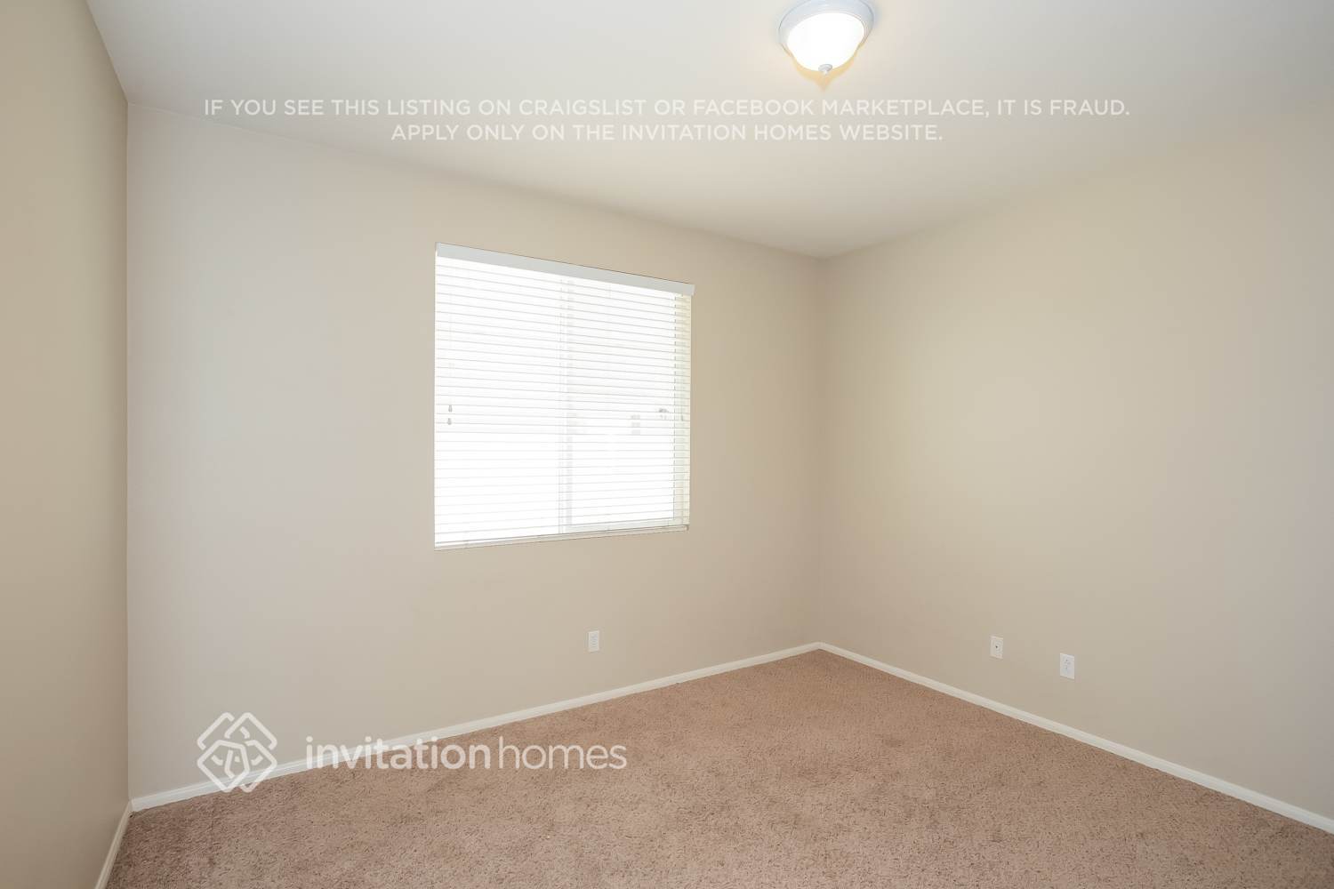 Building Photo - 655 Cedar View Dr
