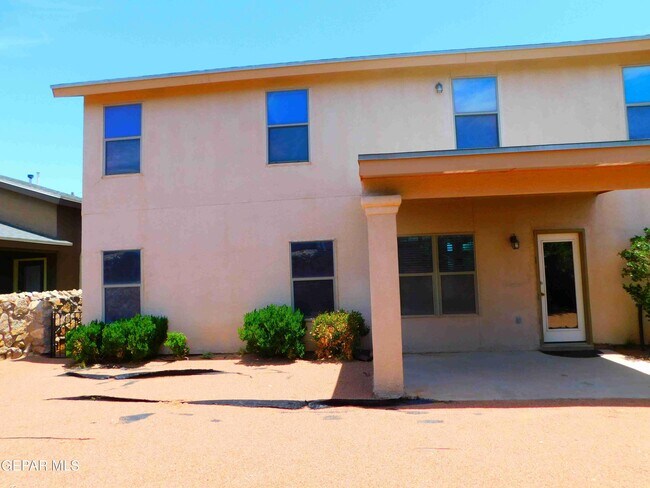 Building Photo - 11233 Red Barrel Pl