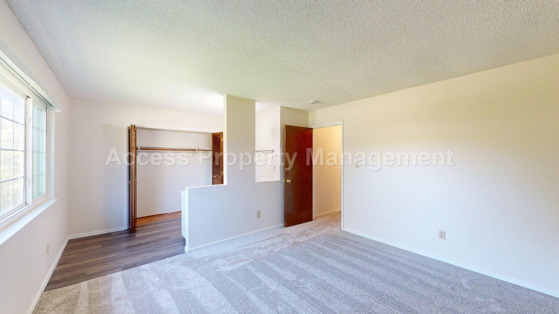 Building Photo - 1441 Montclair Dr
