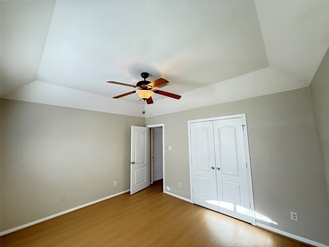 Building Photo - 3808 Travis Lake Ct