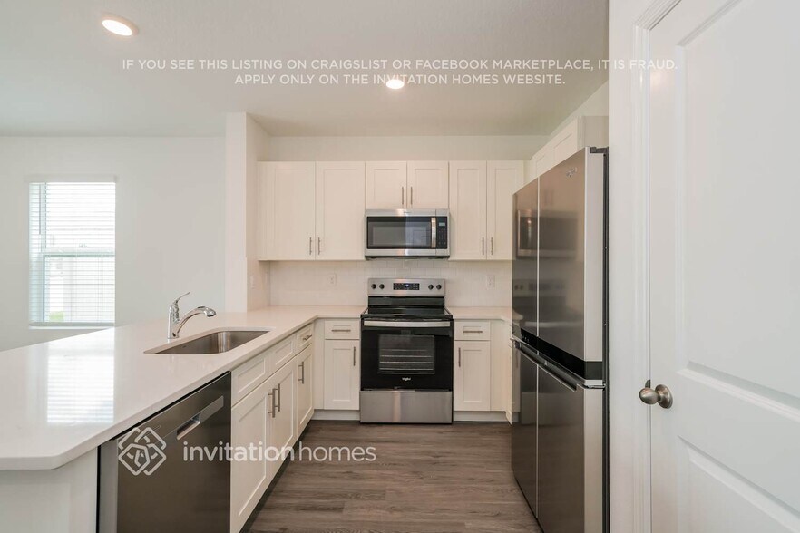 Building Photo - 8515 Lofty Timber Wy