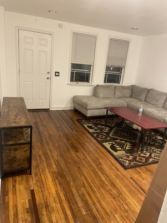 Building Photo - 1656 Yakona Rd